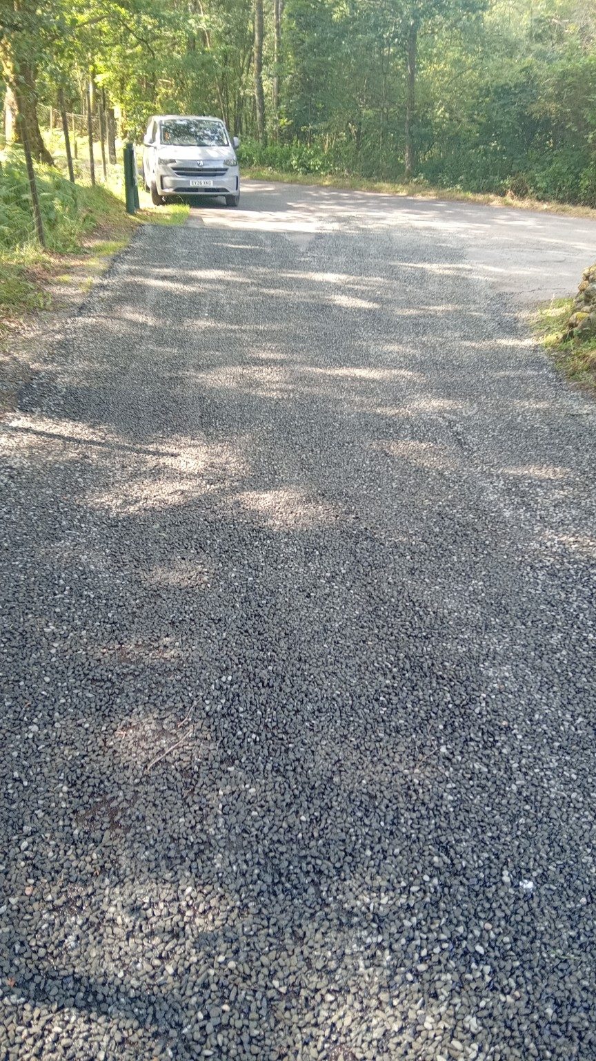 The same golf club entrance after application of the stone surface dressing